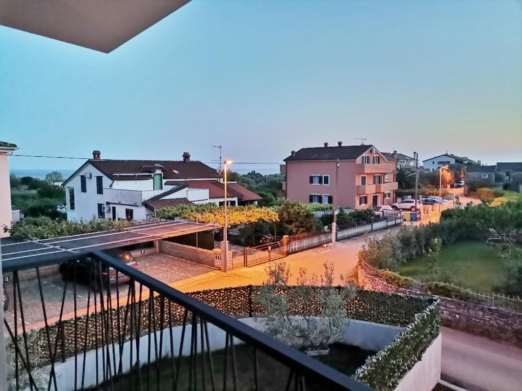 Apartments La Mar Zambratija Exterior photo